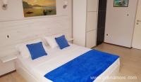   COAST APARTMENTS, private accommodation in city Igalo, Montenegro