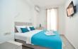 Double room with balcony T Villa Ines, private accommodation in city Budva, Montenegro